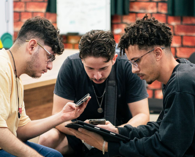 Workshop UX alm da tecnologia  promovido pelo curso de Publicidade e Propaganda